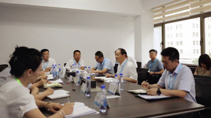 石培文赴創意設計研究院調研指導工作